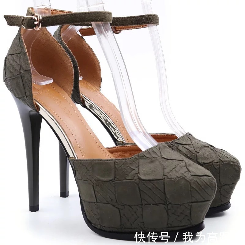 纸皮纹理的防水台高跟鞋，性感又有一点柔弱感