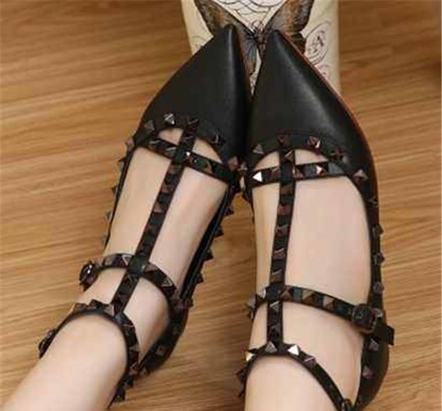 舒适百搭的尖头细跟，潮流与时尚感并存，让你女人味十足！