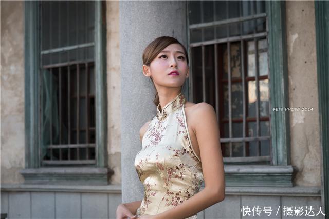 旗袍配高跟,那穿旗袍要搭配什么样的高跟鞋呢?