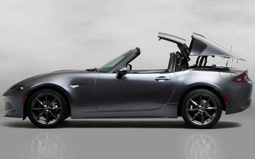  『敞篷』年轻人想买敞篷跑车怎么选？这车比MX-5还便宜，而且是台宝马！