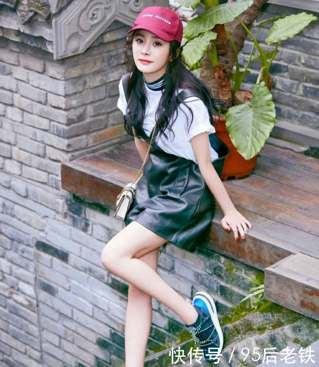 杨幂刘恺威被传婚变成瘾，杨幂放大招晒出结婚证打脸造谣者