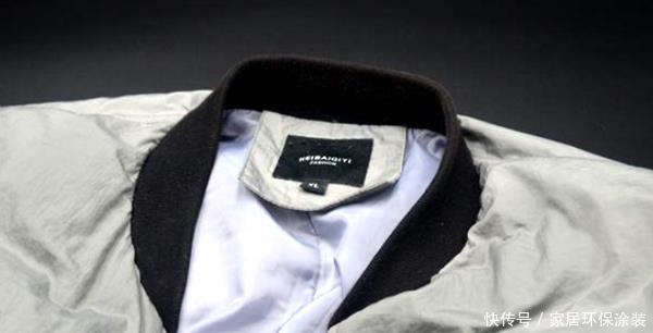 「服装品牌」穿了这么多年才知道,羽绒服领口上这块布,用途真厉害,长知识了