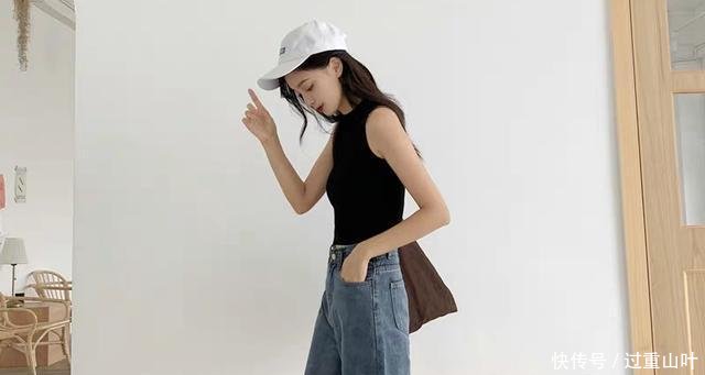 针织衫@腿粗不知道如何搭配试试泫雅裤子吧,穿上去大方又美丽