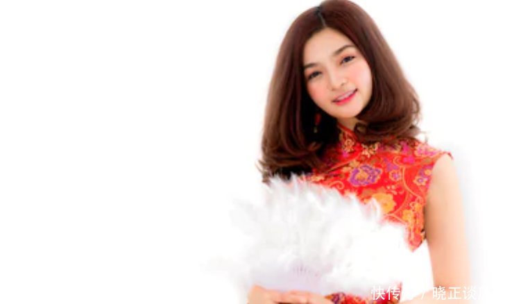  展现■35岁以上的女人, 拥有一件“旗袍”, 将你的美丽展现得淋漓尽致