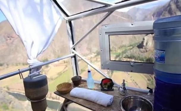 世界最“惊险”的胶囊酒店,脚下就是悬崖,一般人没“资格”住?