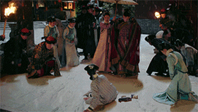 36岁的“海兰”张钧宁美炸!又一个黑化不用化浓妆的演技派