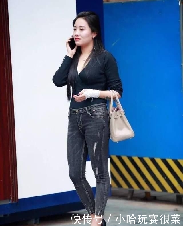 『女士』高跟鞋子气场穿衣搭配,展示出女士优美的一面