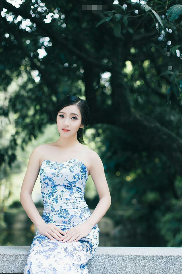  【并存】温文尔雅， 气质与颜值并存的小仙女