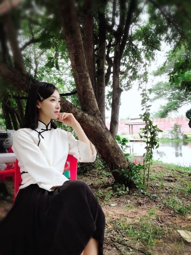 宋茜民国装清纯如初恋,和黄景瑜配了一脸!