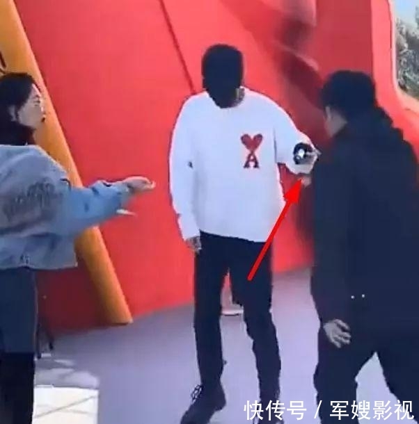 肖战央视跨年是不是取消了