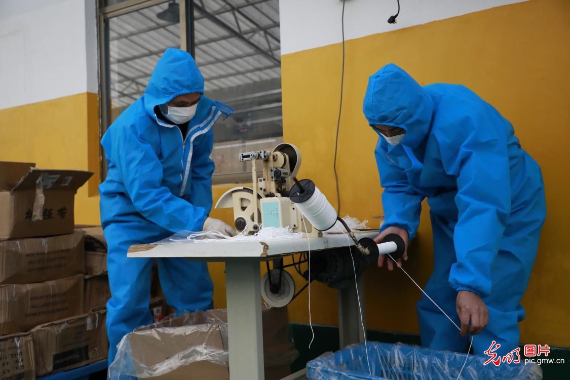  [防控]江西婺源：转型生产口罩 支持疫情防控