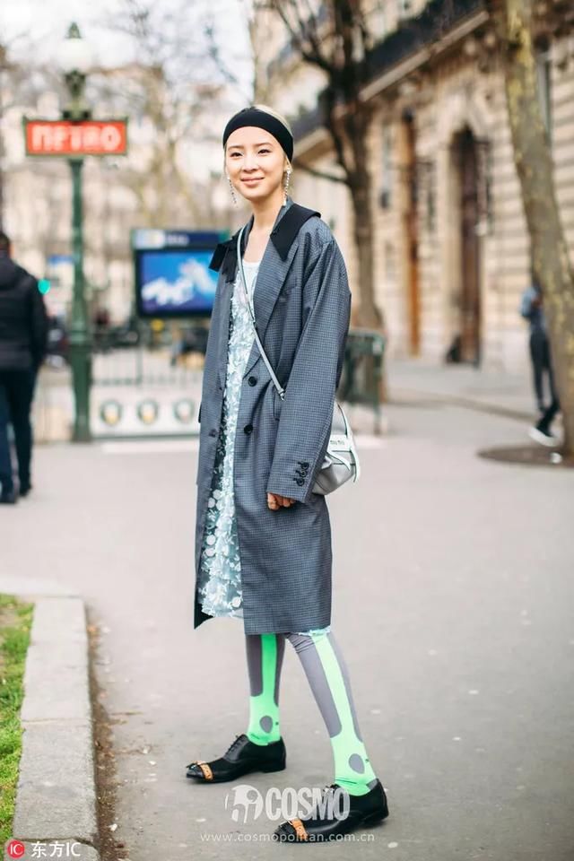 时髦办｜腿长成这样，请放过长筒袜