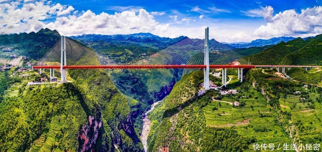中国人的骄傲：这座大桥堪称全球最高，竟有两百层楼那么高