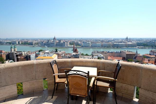 一座渔民修建的观景台，夺走无数少男少女初吻，世人却用绝佳形容