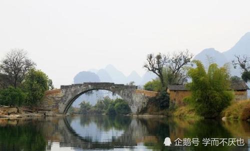 这条美丽的河流坐落在桂林，景色美不胜收，你去过了吗