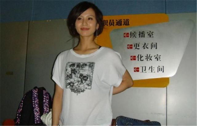 学生时代的刘诗诗朴素、美艳绝尘，如今的她穿着低调气质优雅！