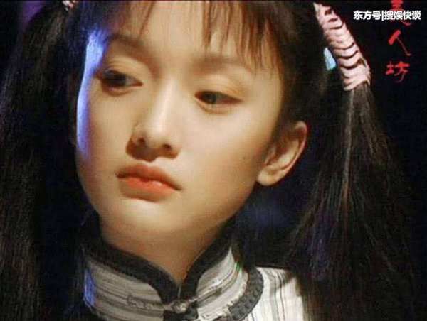 周迅被戏称为＂从十岁起就开始抽烟的如懿＂?但再出戏的大烟嗓也