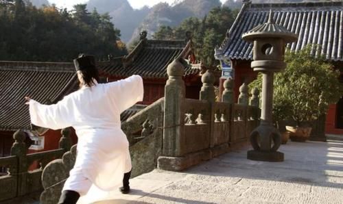 我国“最挣钱”的山，一年挣50多亿，是黄山的10倍，仅门票收入达