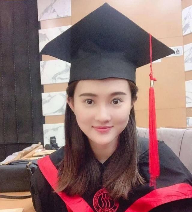  [跳水运动]好美的跳水选手！颜值与才华集一身现如今27岁长这样