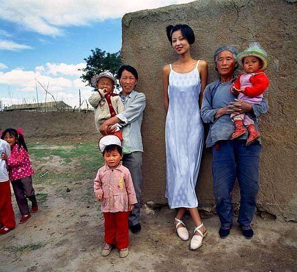 1995年中国女孩珍贵老照片没想到90年代的中国女孩这么美