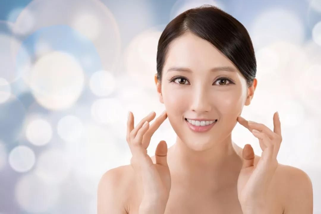  [皮肤护理]产后护肤大法！与树袋宝宝看新妈亮丽水嫩肌肤