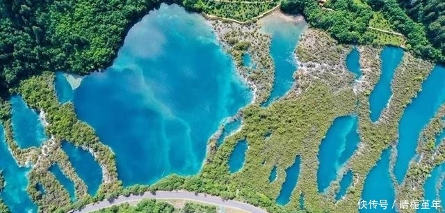 九寨沟国庆或“回归”，震后2年最新航拍照美炸了