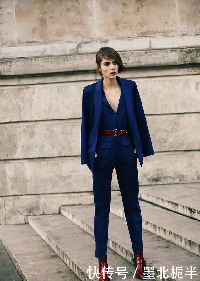  【针织衫】建议30岁以上的女性，开春多穿这“4套”穿搭，优雅减龄又不老气