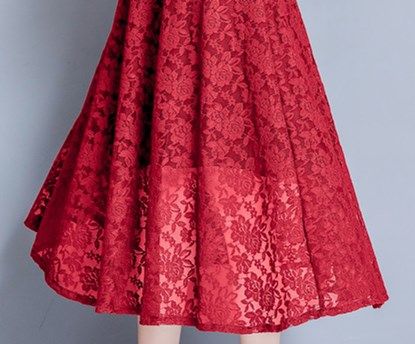 我肩宽肚子大!立秋后,偏爱这秋裙,出门逛街人人夸,显瘦巨划算