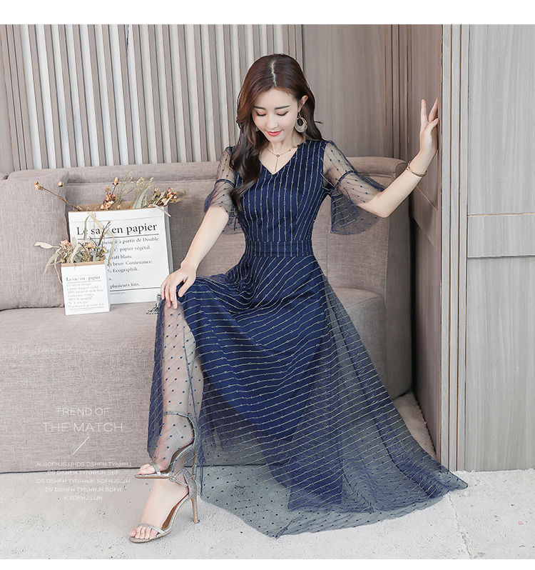 太美了,这不规则A字裙太美了,尤其60女人穿,美得怦然心动