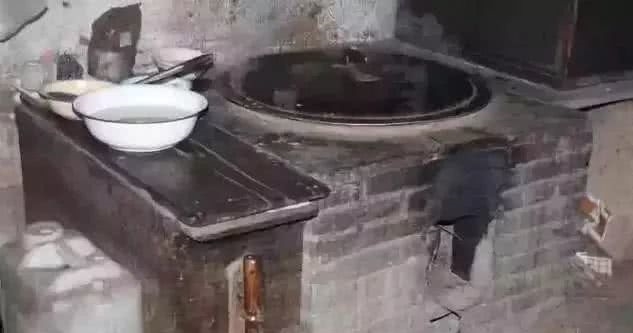 农村这些老物件，身价暴涨，图五很值钱，你家有么