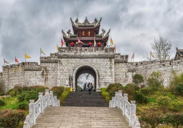 贵州五个游客去的最多的景区,你猜是哪五个?