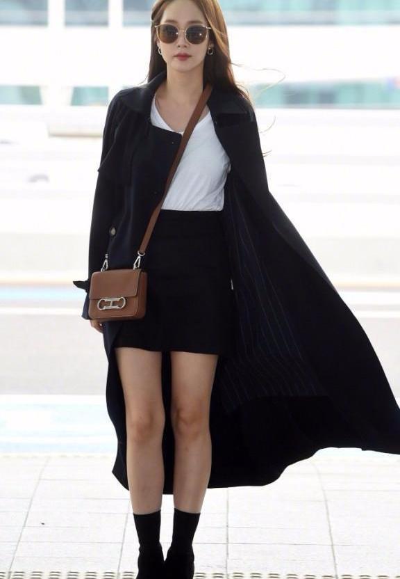 女生看过来, 164cm的朴敏英穿得外长内短, 速成184cm!