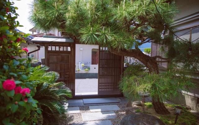 等有钱了，就造一个日式庭院，静谧悠然禅意十足，每天喝茶赏花