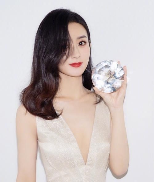  『皮肤管理』为什么不爱保养的女性皮肤仍挺好？很多人搞不懂，真正原因是这些