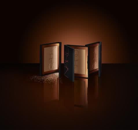  [彩盘]刷上光影魔法！夏季必买颜彩盘，让平板五官变立体