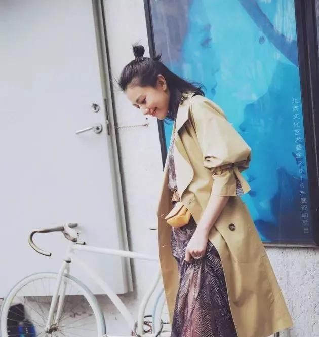  「漂亮」早春流行穿这些连衣裙,一款比一款洋气高档,搭配外套更漂亮