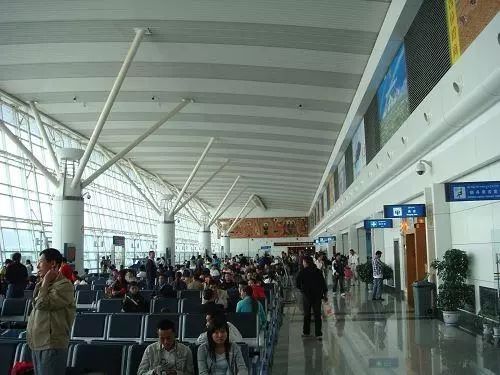 全球各大航空免费托运行李限额规定，别在超额行李罚款上吃亏！