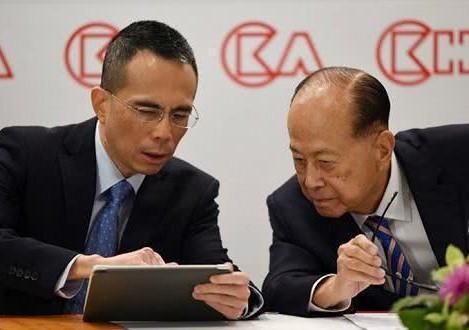 后李嘉诚时代：他继承了李家9000亿帝国，两笔生意就花了近千