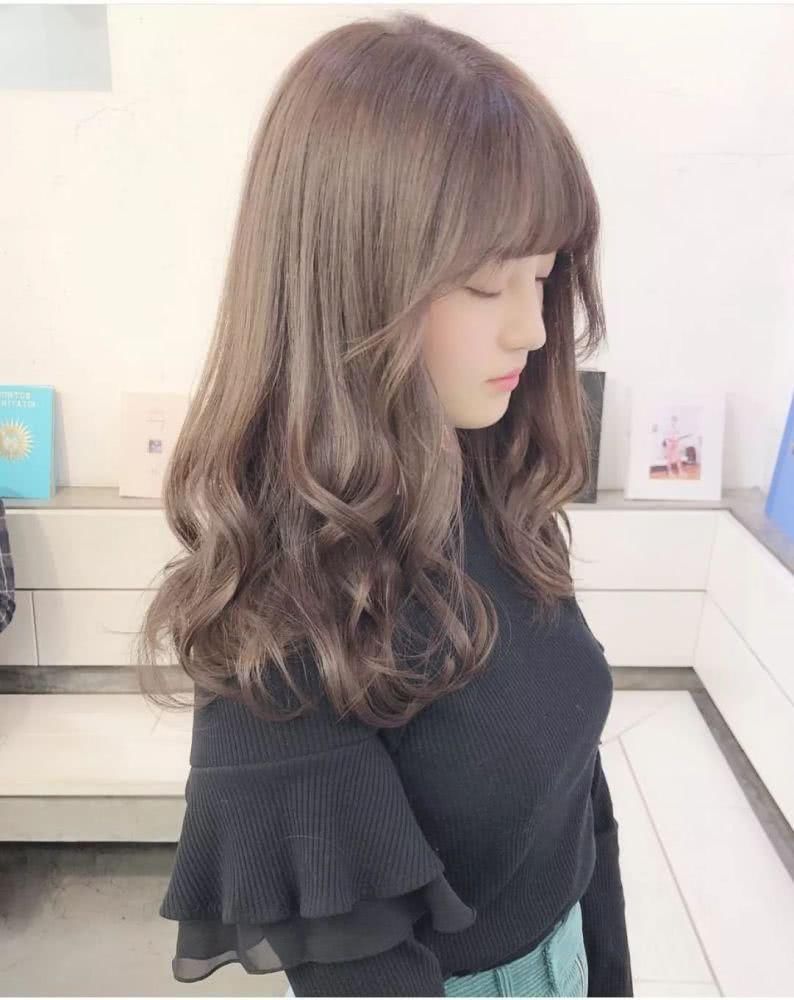 #适合#适合脸型比较圆的清爽发型