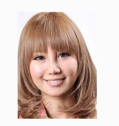 四方脸女生喜欢的发型，最主要是好看修颜！