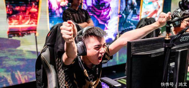 RNG上单LetMe能做到终生平等,UZI成为最关键