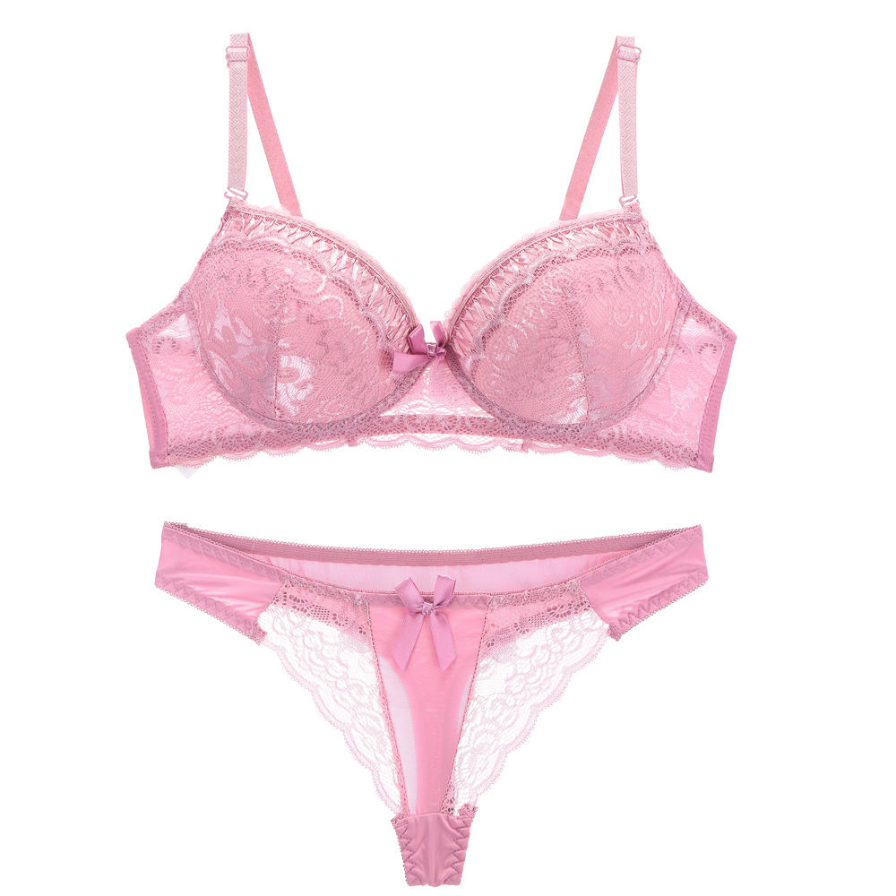 传统内内扔了吧，聪明的女人都穿轻薄丁字裤，美得动人心魄