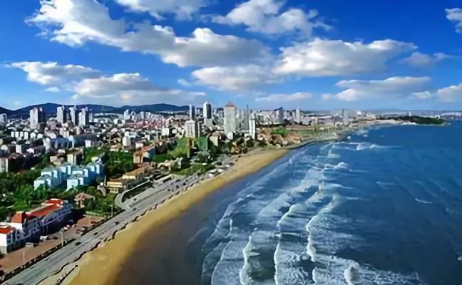 西方为何那么怕中国成功？美国人的答案令人意外！