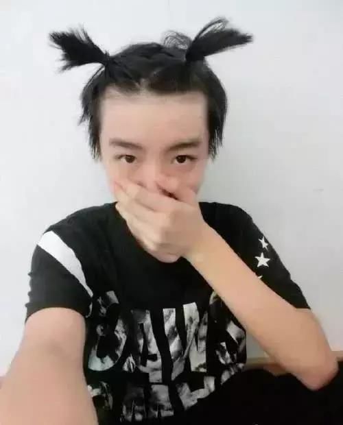 没有刘海的tfboys三小只，千玺，王源颜值爆棚，王俊凯好搞笑啊！