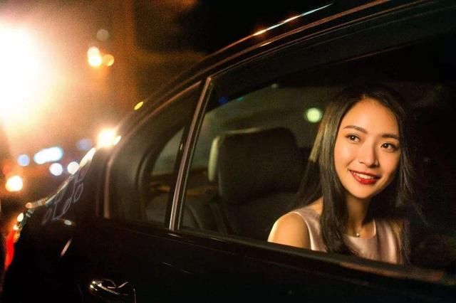 滴滴330公里大单，乘客却只付1400元，司机：看到收入不想干了