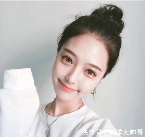  『脸部线条』女生换发型前看这里！男生心目中最爱的TOP 10女生发型排行榜
