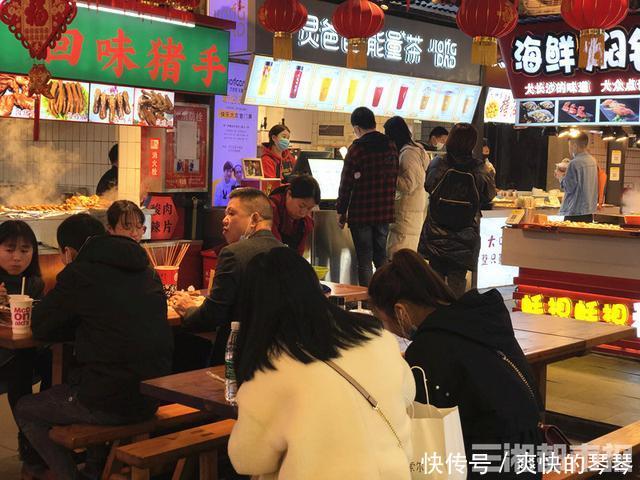  『复苏』持券顾客进店，长沙小吃街加速复苏