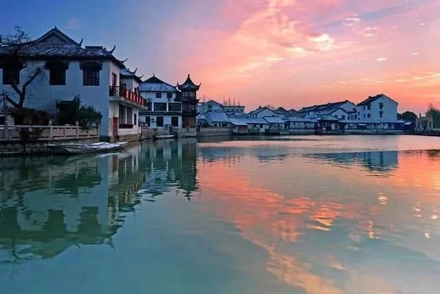 旅游必去的20个古镇,想去静静地待几天【2020热门旅游景点】