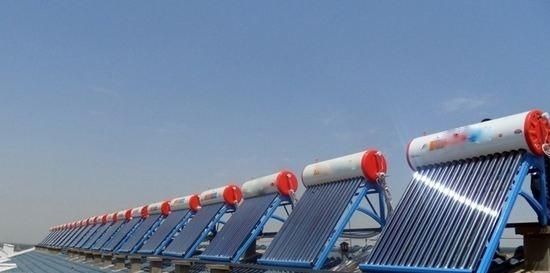  太阳能@十年前被“热捧”的太阳能，还没过几年，却被农民“抛弃