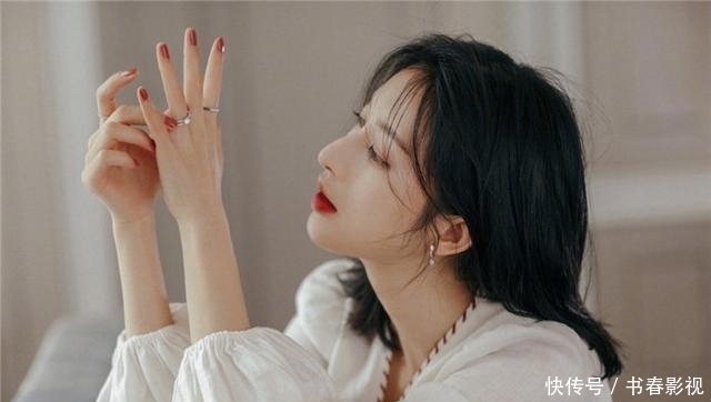 #尤物#张俪为何被称为“长腿尤物”看看这些美照你就懂了,我酸了